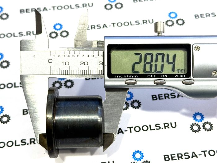 Втулка рычага в поворотный кулак BMW E39 (Стандартная 28 мм)