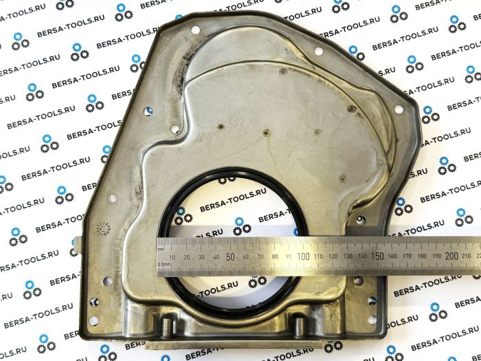 Крышка коленвала задняя с сальником Mercedes-Benz (A2730100614)