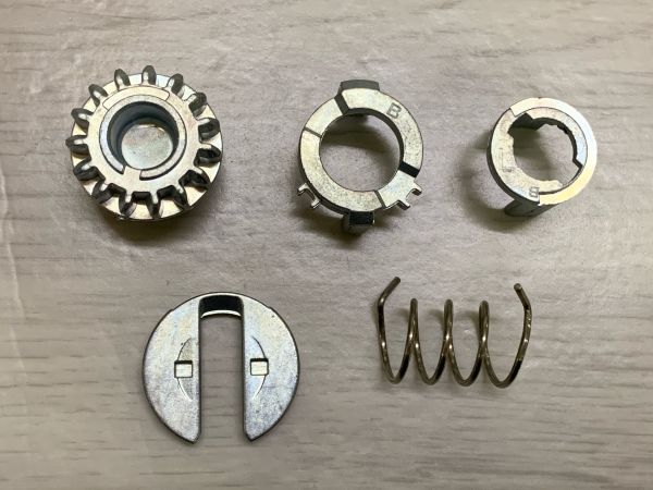 Ремкомплект личинки замка BMW X5 (F15)