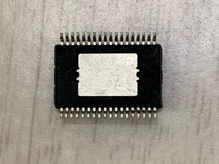 Микросхема Infineon TLE7263E