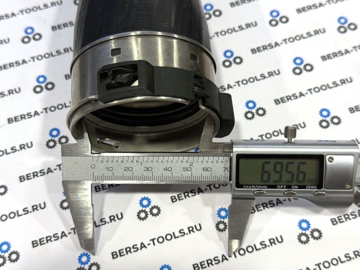 Патрубок интеркуллера BMW F10, F11, F07 (11617810614)