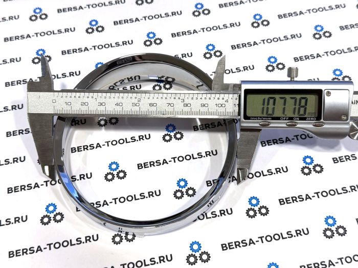 Кольца в приборную панель BMW E60 (хром)