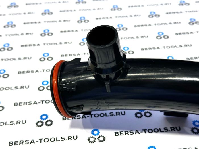 Патрубок системы охлаждения Peugeot/Citroen (9800661880)