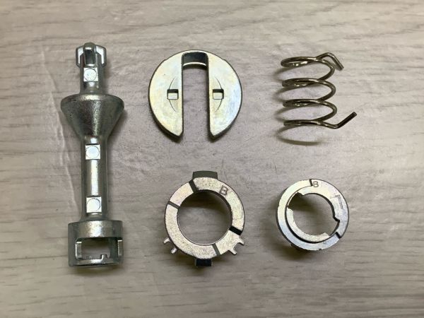 Ремкомплект личинки замка двери BMW F10 (5 series)