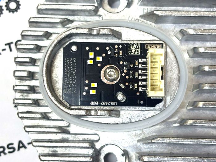 Светодиодный модуль BMW X7 G07 (2017-2020) (белый) левый (63119466175)