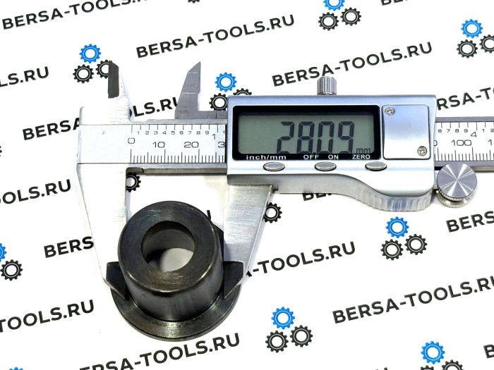 Втулка рычага в поворотный кулак BMW E39 (Стандартная 28 мм)