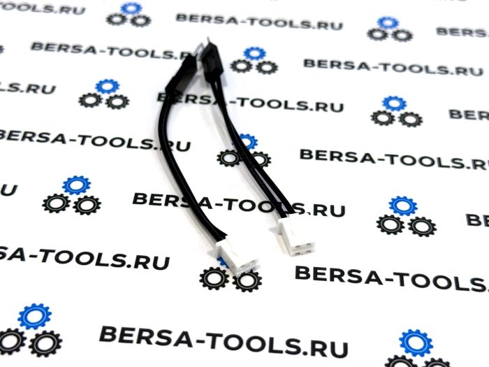 Светодиодные проекторы в двери с логотипом BMW