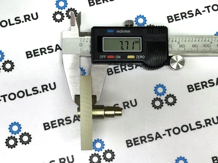 Шестерня моторчика люка Renault, Peugeot (с валом)