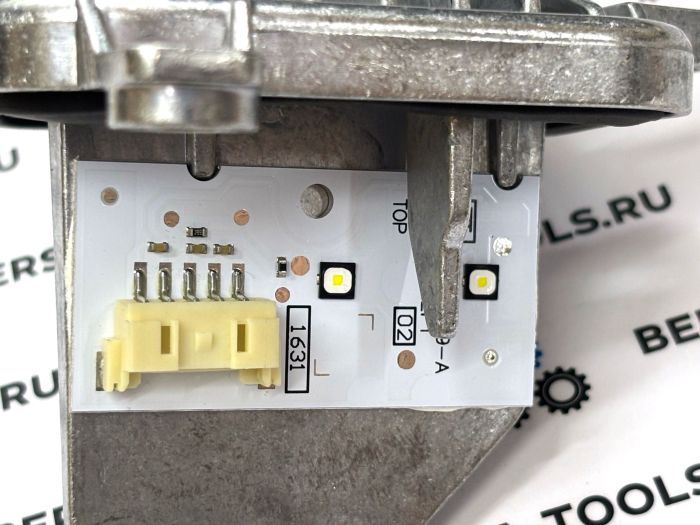 Светодиодный модуль BMW X7 G07 (2017-2020) (белый) левый (63119466175)