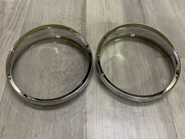 Кольца в приборную панель BMW  e60 (хром, серебро)