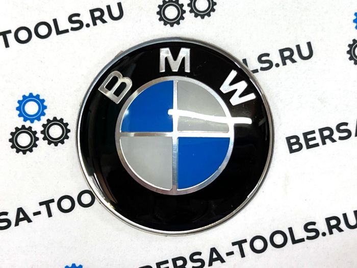 Эмблема в руль BMW (44 мм), классический логотип, бело-голубой цвет