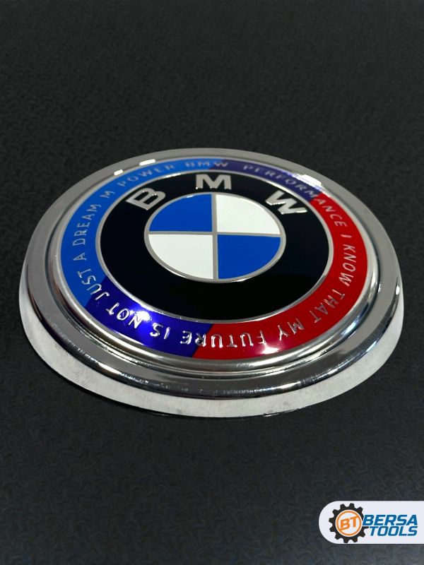 Эмблема BMW с надписью (51147294465) 99 мм