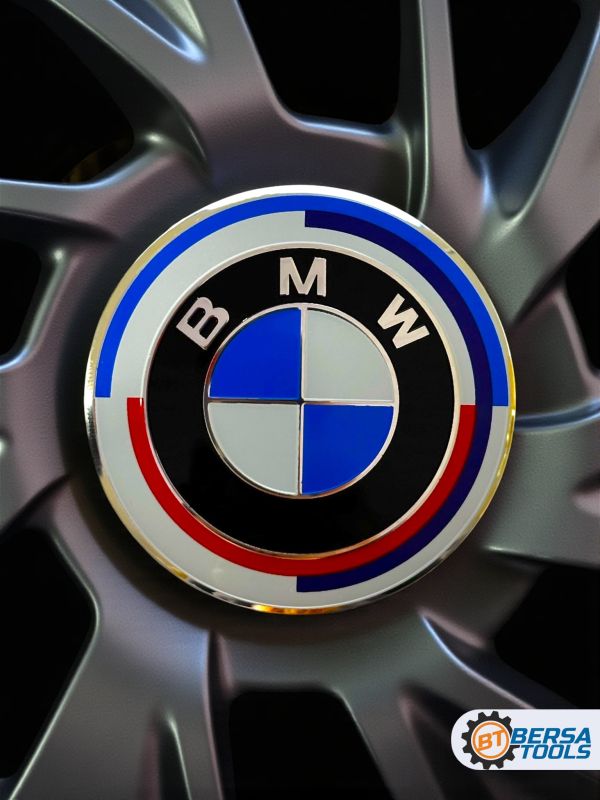 Наклейки на колесные диски, 60 мм, BMW с полосками (5 шт)