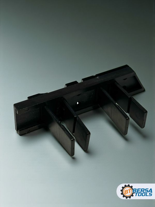 Эмблема-шильдик на решетку M5 BMW, 85 мм, черный