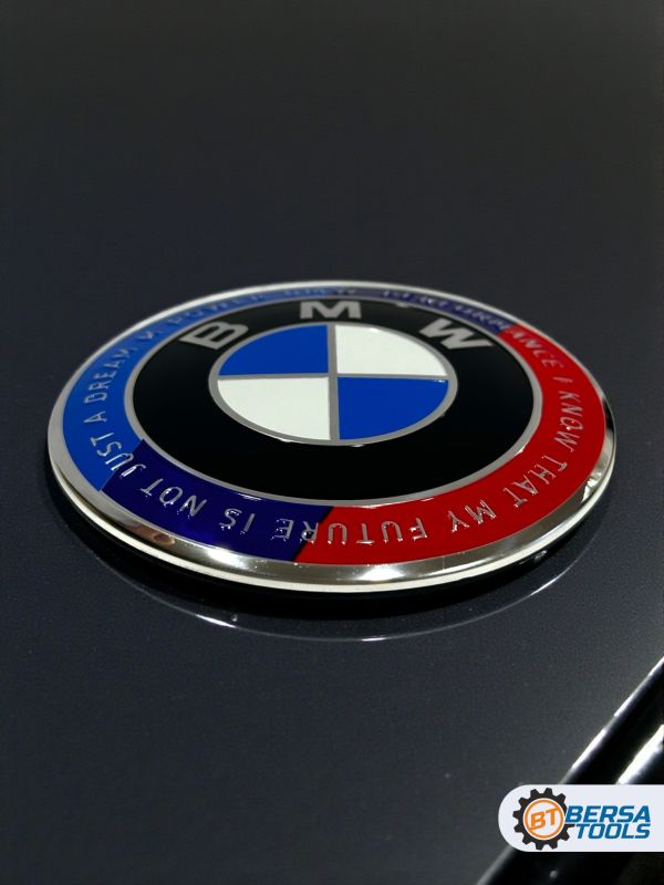 Эмблема BMW с надписью (51147498981) 95 мм