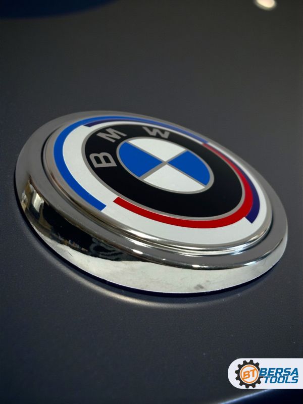 Эмблема BMW юбилейная (51147294465) 99 мм