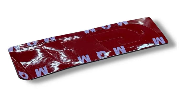 Эмблема GT BMW 81х19.5мм черная