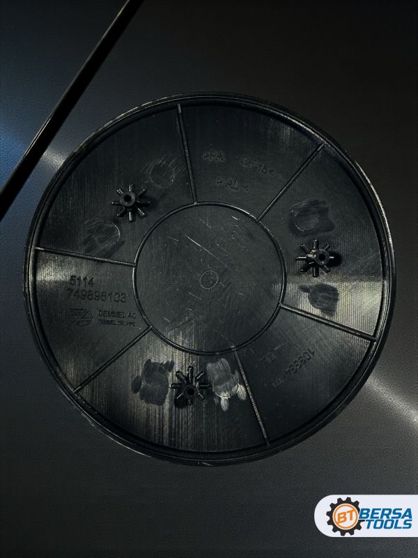 Эмблема BMW X7 (G07) (51147498981) 95 мм