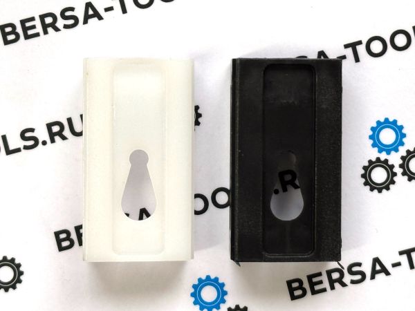 Клипсы (левая и правая) лобового стекла для Mercedes-Benz Vito W638 (A6389840961, A6389840861)