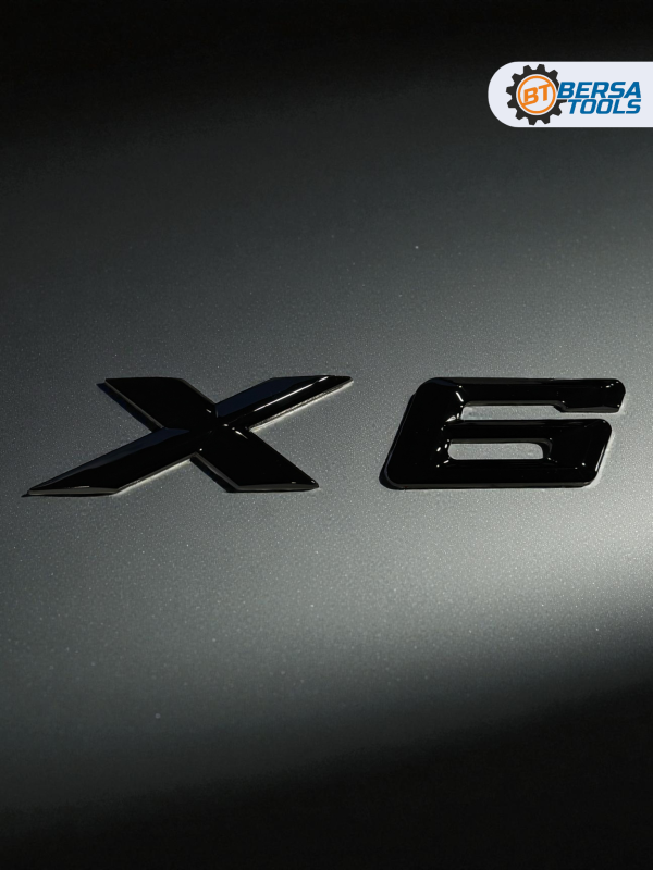 Эмблема пластиковая BMW X6 черный 15х3 см