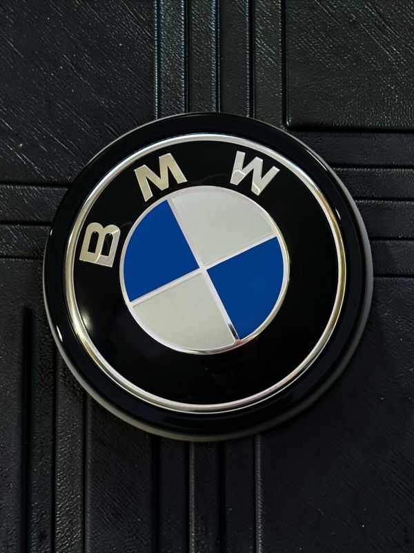 Эмблема BMW  (51147294465) черный