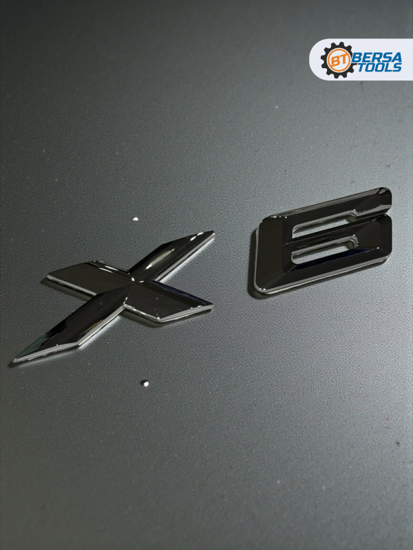 Эмблема пластиковая BMW X6 серебро 15х3 см