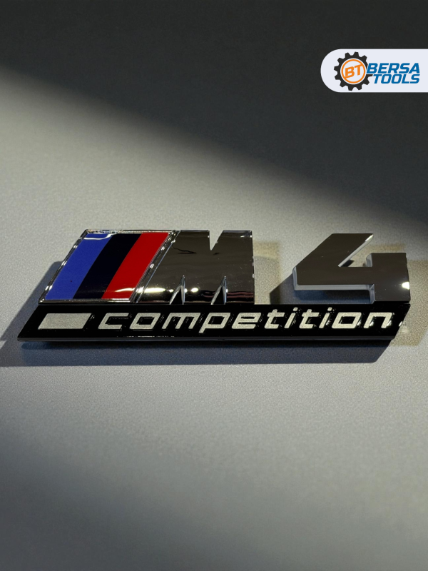 Эмблема пластиковая BMW M4 Competition хром