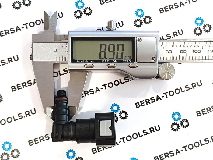 Топливный быстросъемный штуцер D7.89 ID6 (МАМА угловой 90°)