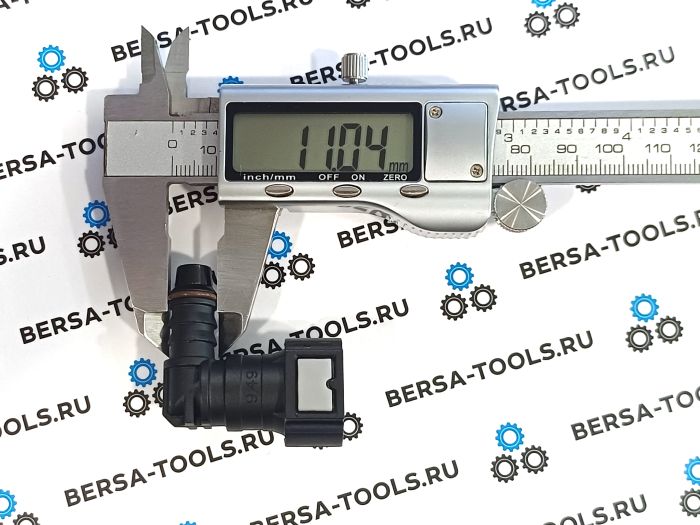Топливный быстросъемный штуцер D9.49 ID8 (МАМА угловой 90°)