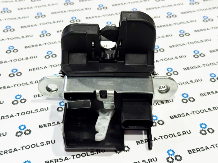 1K6827505E door lock actuator